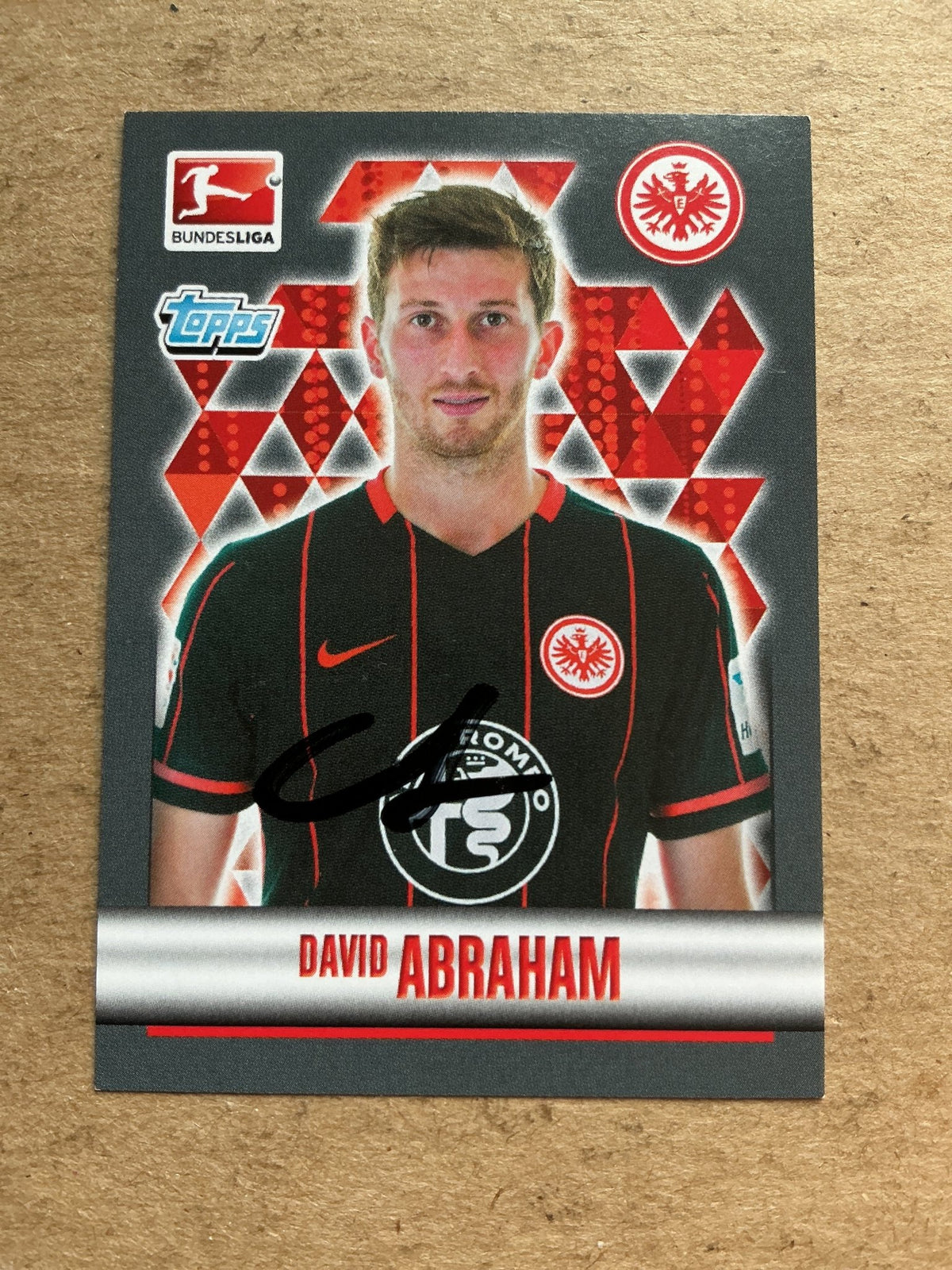 David Abraham, Argentina 🇦🇷 Eintracht Frankfurt 2015/16 Topps hand signed - Autographs-World