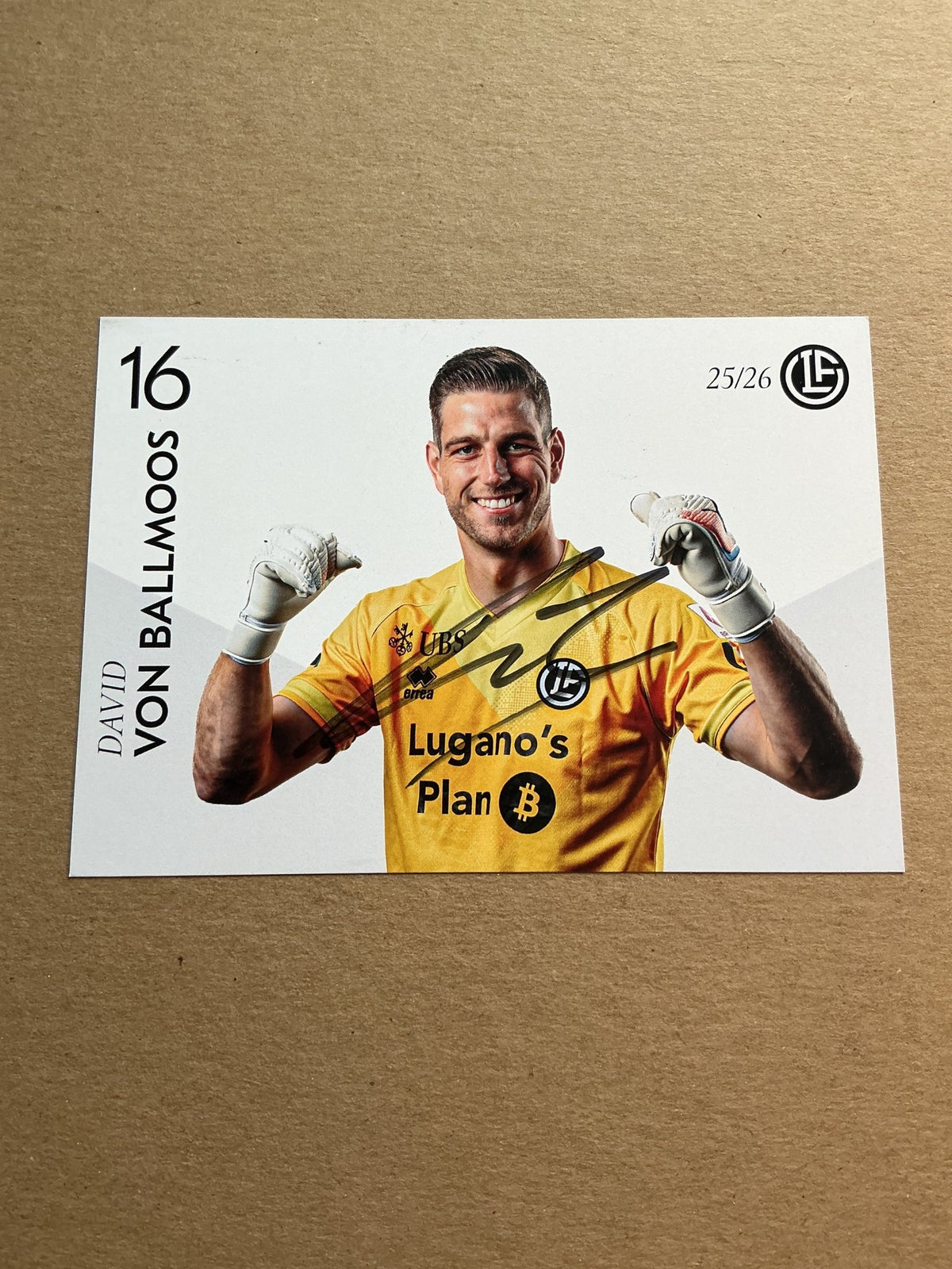 David von Ballmoos, Switzerland 🇨🇭 HC Lugano 2025/26 hand signed - Autographs-World