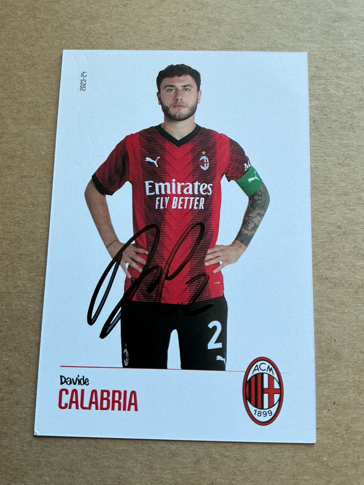 Davide Calabria, Italy 🇮🇹 AC Milan 2023/24 hand signed - Autographs-World