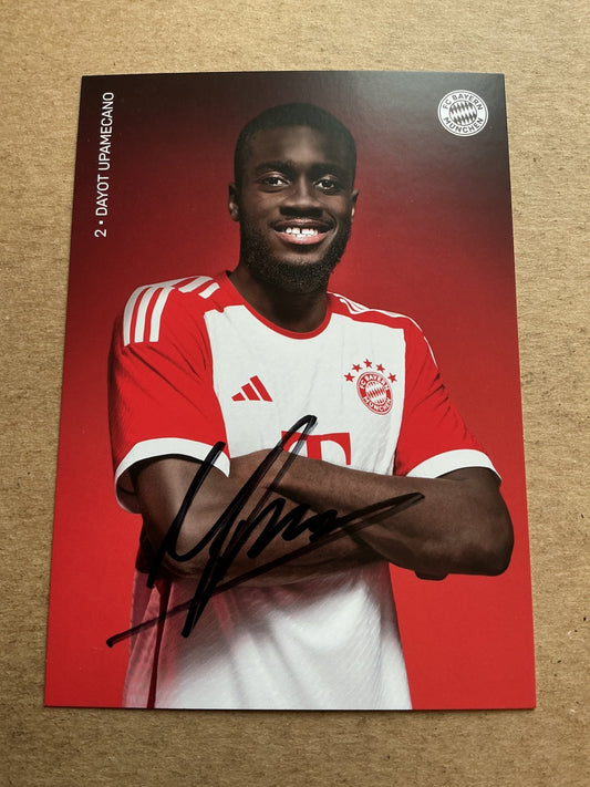 Dayot Upamecano, France 🇫🇷 FC Bayern München 2023/24 hand signed - Autographs-World