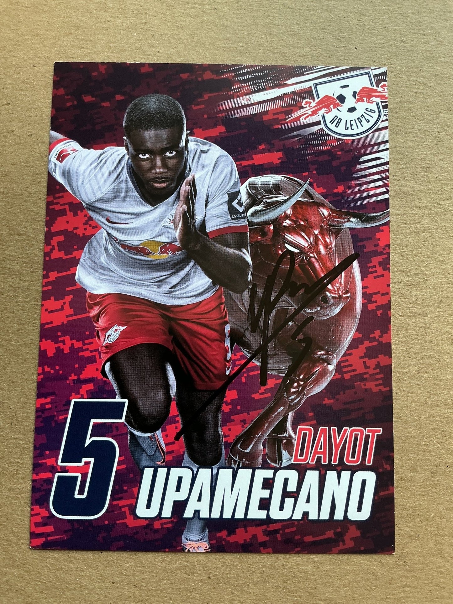 Dayot Upamecano, France 🇫🇷 RB Leipzig 2019/20 hand signed - Autographs-World