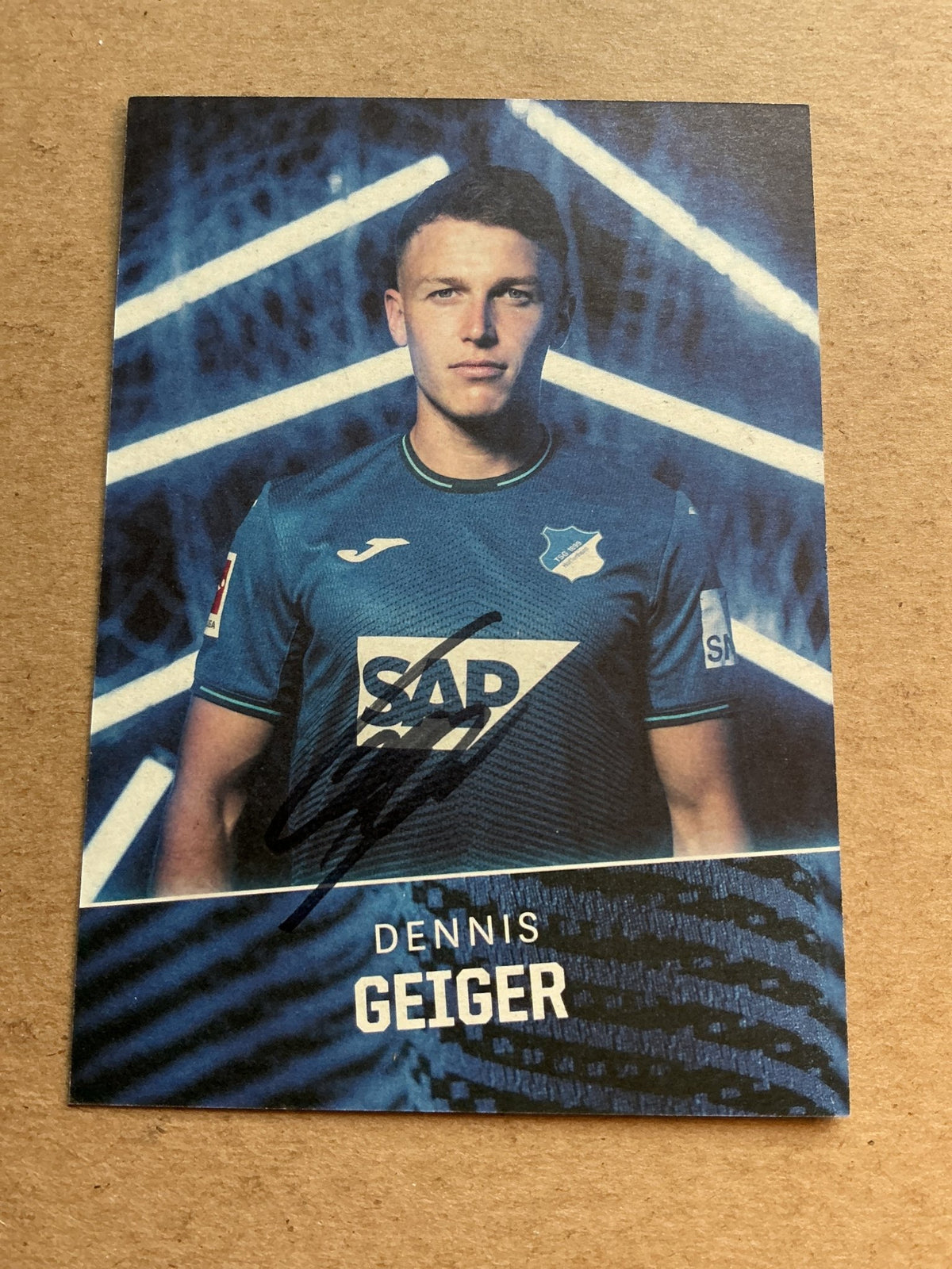 Dennis Geiger, Germany 🇩🇪 TSG 1899 Hoffenheim 2021/22 hand signed - Autographs-World
