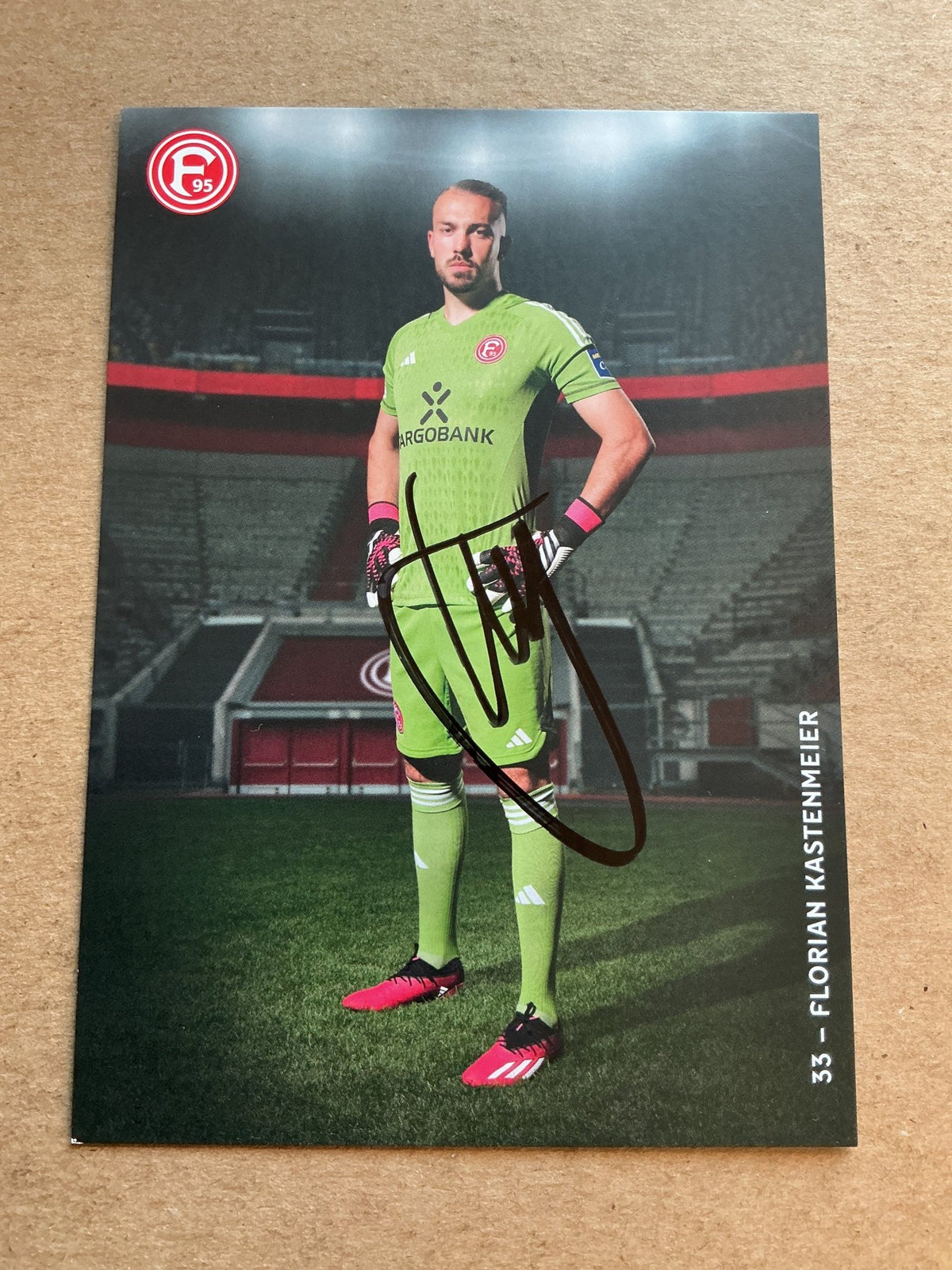Dennis Gorka, Germany 🇩🇪 Fortuna Düsseldorf 2023/24 hand signed - Autographs-World