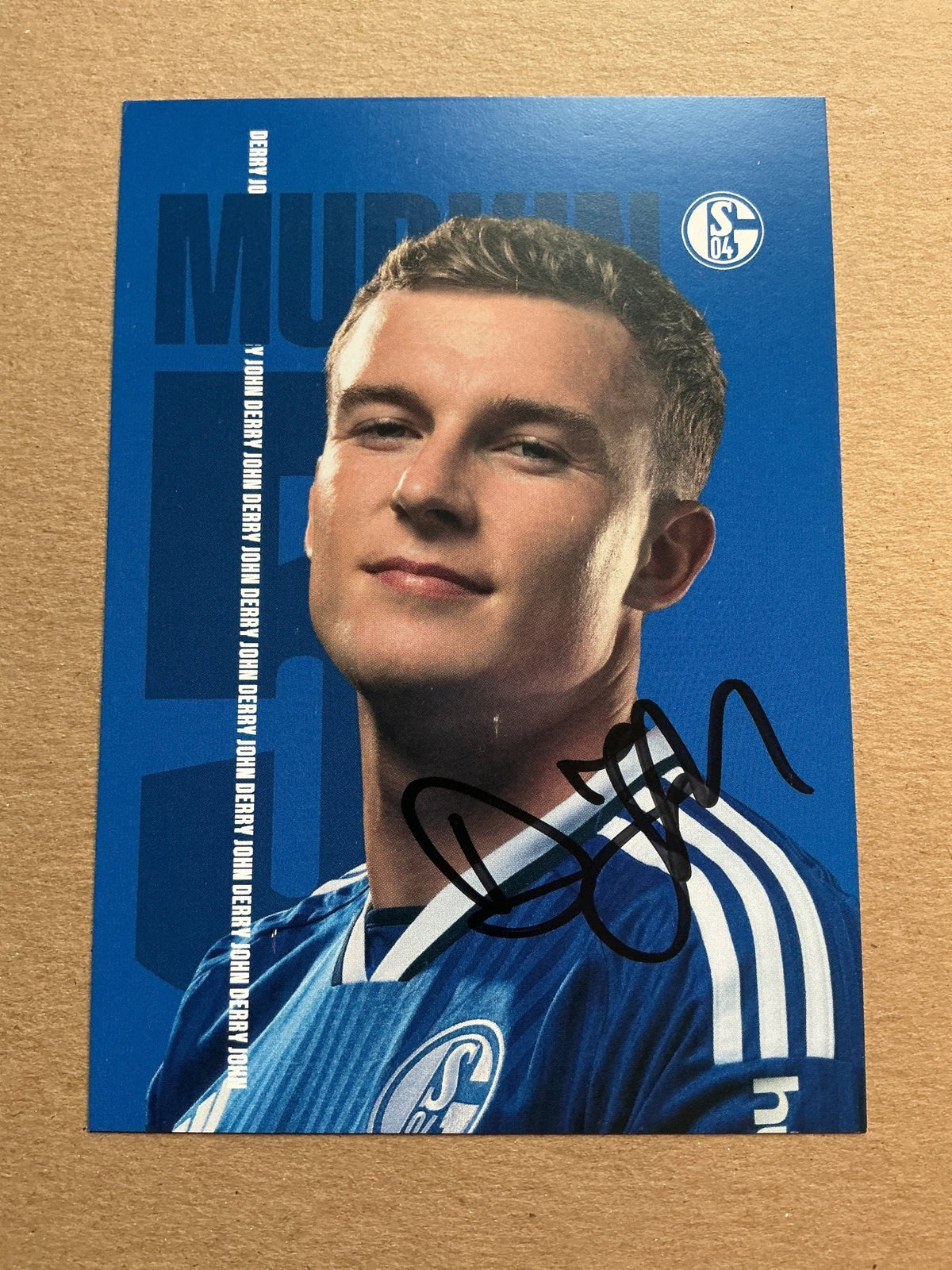 Derry Murkin, England 🏴󠁧󠁢󠁥󠁮󠁧󠁿 FC Schalke 04 2023/24 hand signed - Autographs-World
