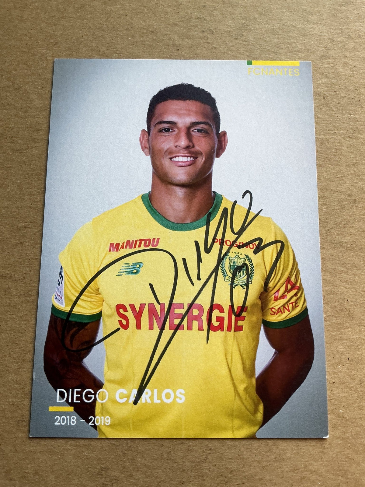 Diego Carlos, Brazil 🇧🇷 FC Nantes 2018/19 hand signed - Autographs-World