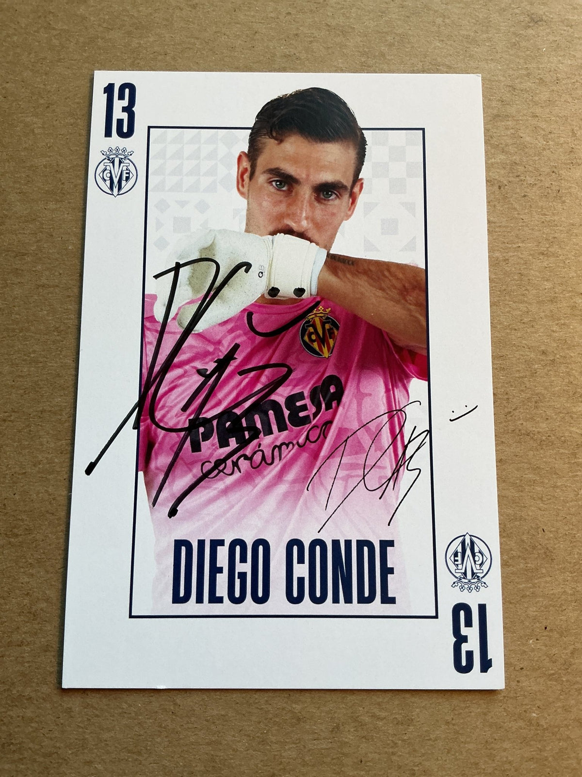 Diego Conde, Spain 🇪🇸 Villarreal CF 2024/25 hand signed - Autographs-World