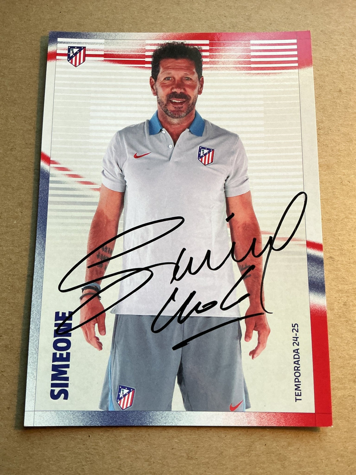 Diego Simeone, Argentina 🇦🇷 Atletico Madrid 2024/25 hand signed - Autographs-World