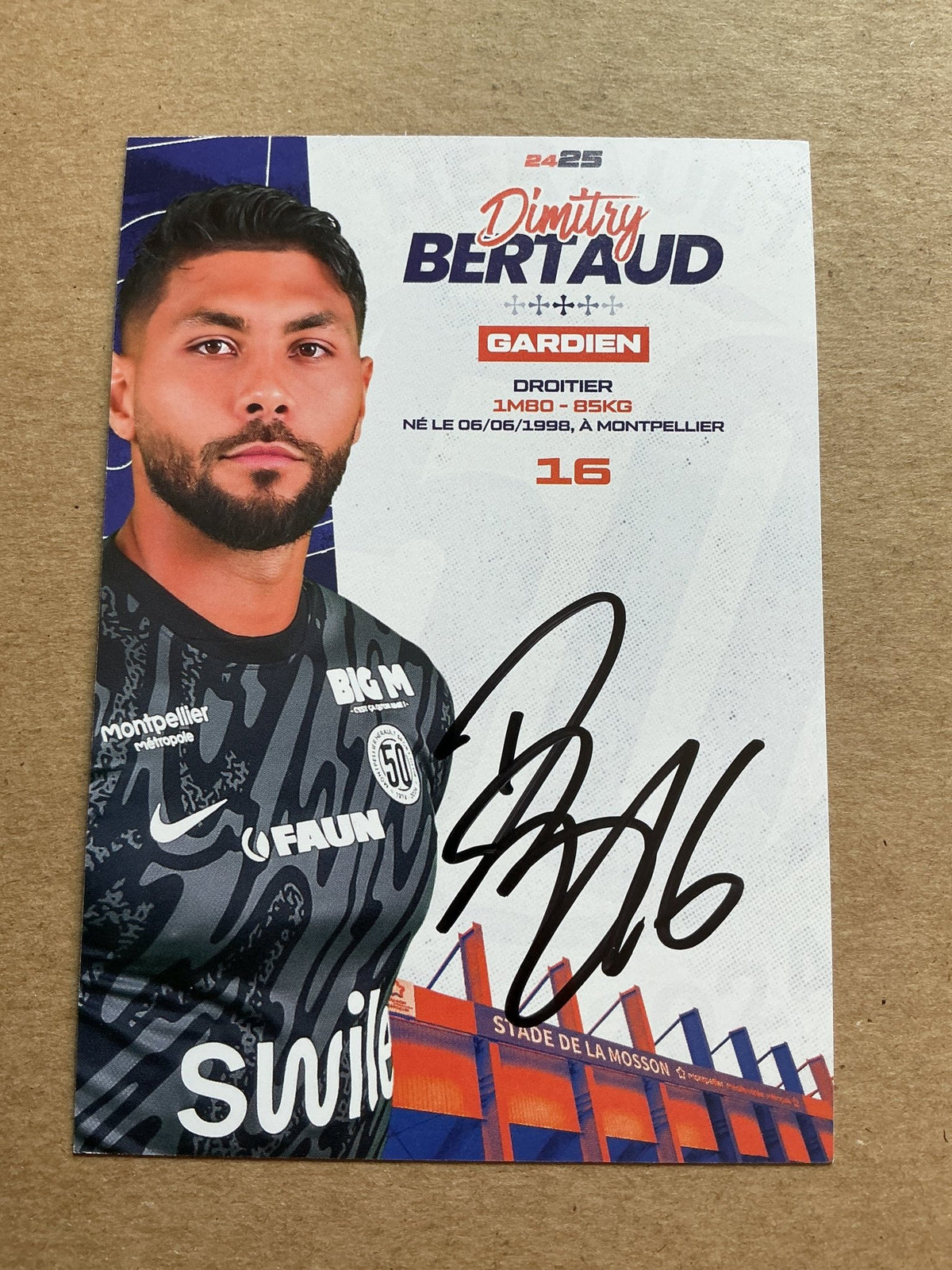 Dimitry Bertaud, Democratic Republic of Kongo 🇨🇩 Montpellier HSC 2024/25 hand signed - Autographs-World