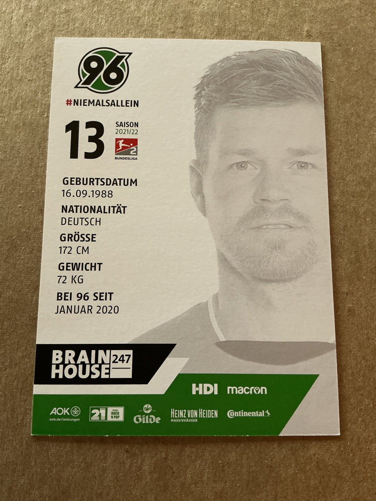 Dominik Kaiser, Germany 🇩🇪 Hannover 96 2021/22 hand signed - Autographs-World