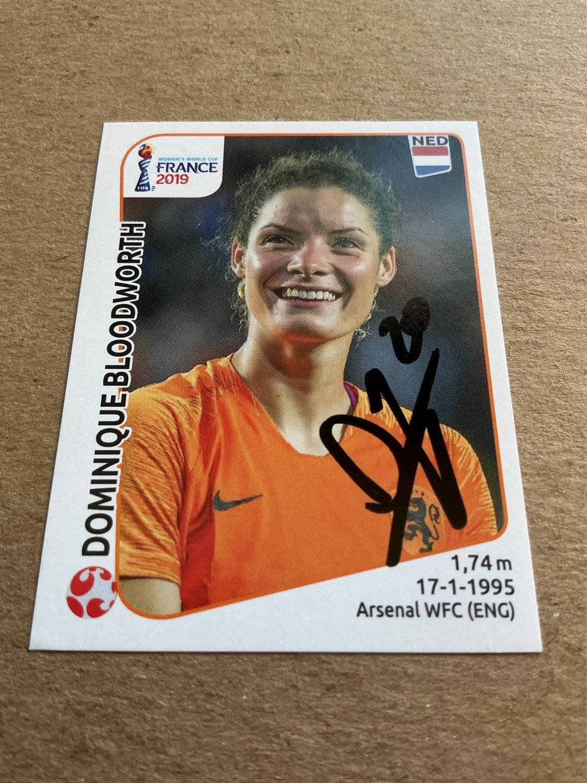 Dominique Bloodworth, Netherlands 🇳🇱 FIFA Women’s World Cup 2019 Panini hand signed - Autographs-World