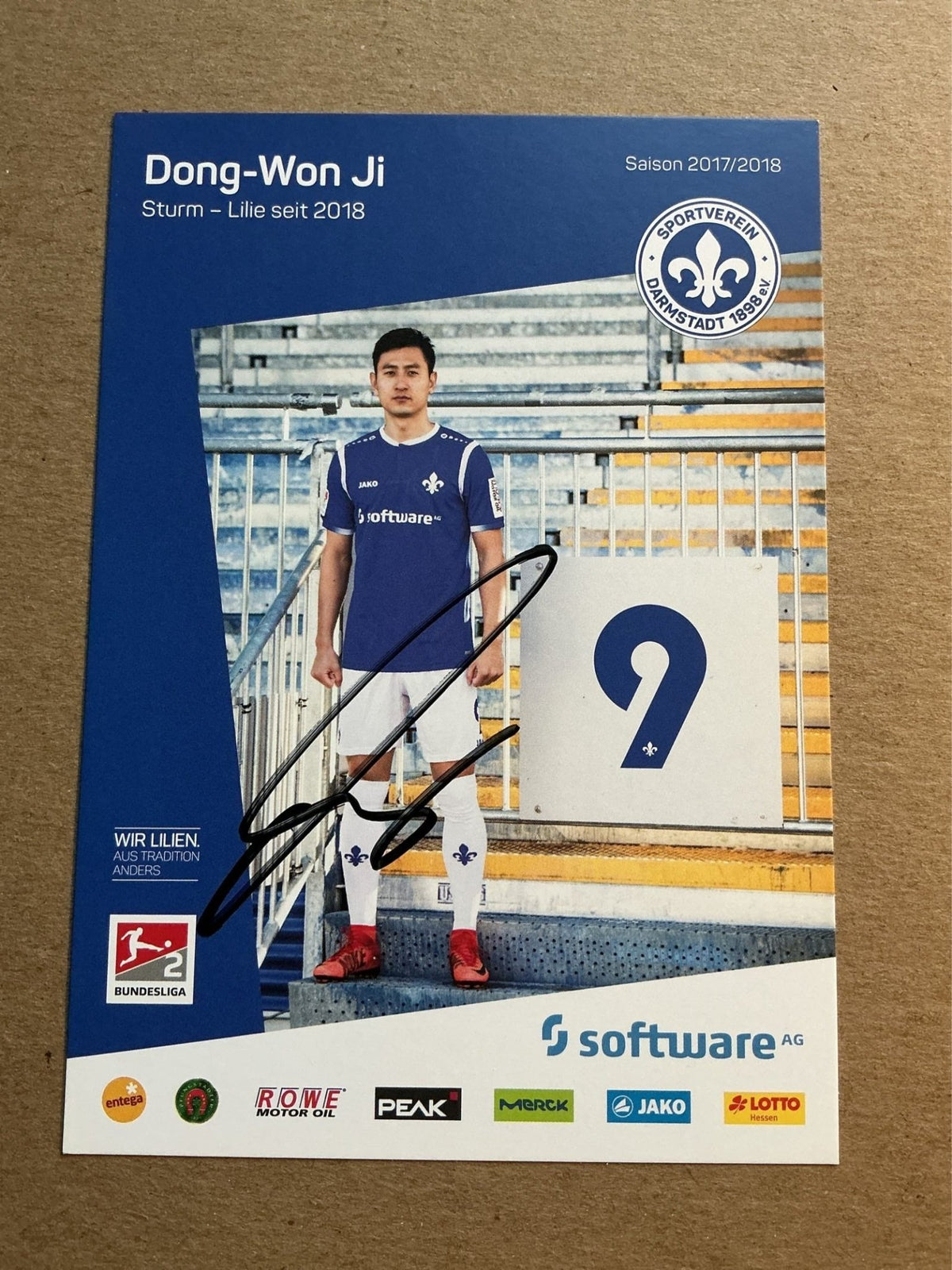 Dong-Won Ji, South Korea 🇰🇷 SV Darmstadt 98 2017/18 hand signed - Autographs-World