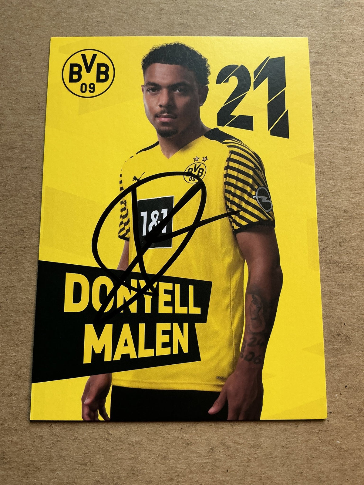 Donyell Malen, Netherlands 🇳🇱 Borussia Dortmund 2021/22 hand signed - Autographs-World
