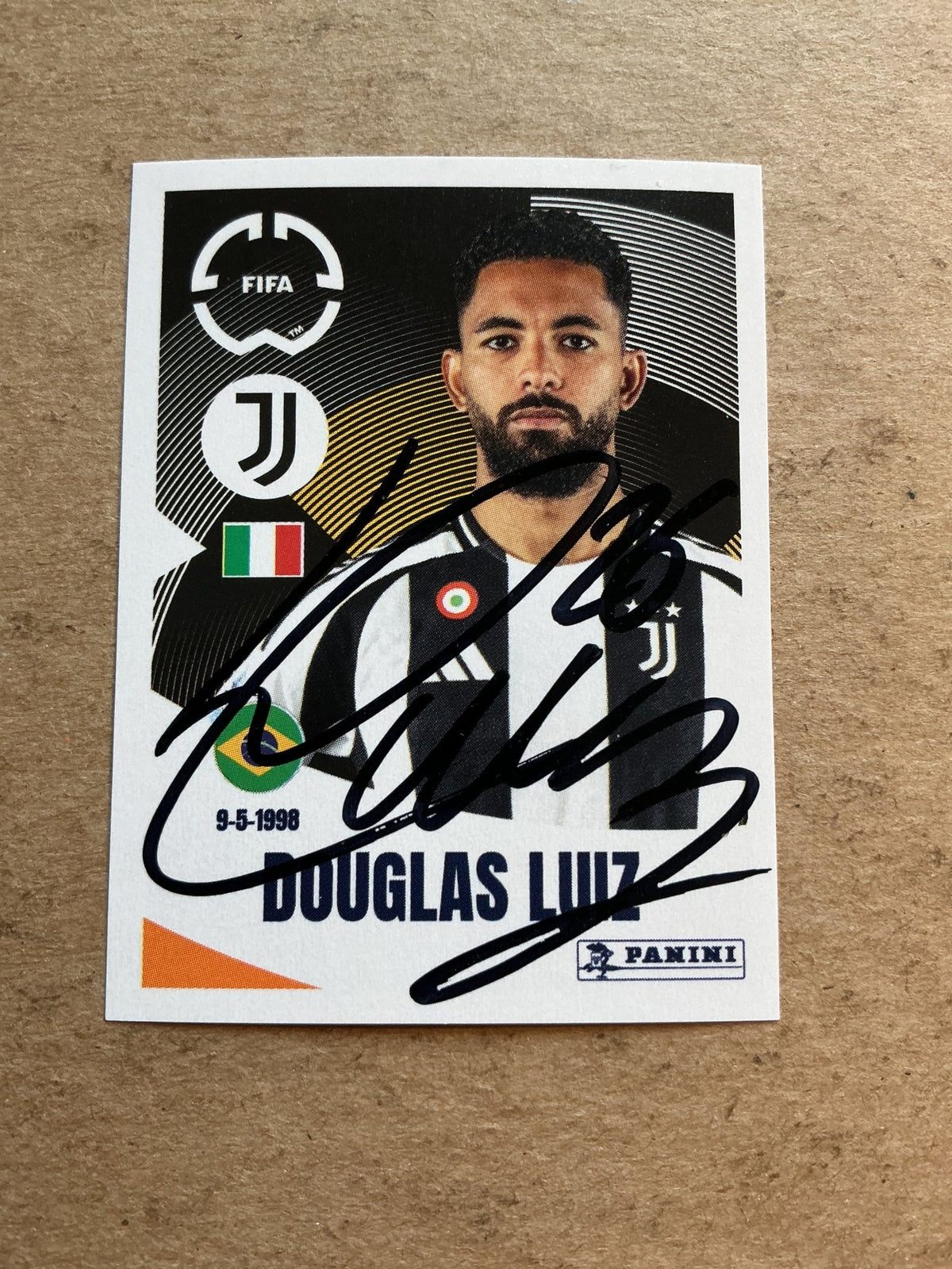 Douglas Luiz, Brazil 🇧🇷 Juventus FC Club World Cup 2025 Panini hand signed - Autographs-World
