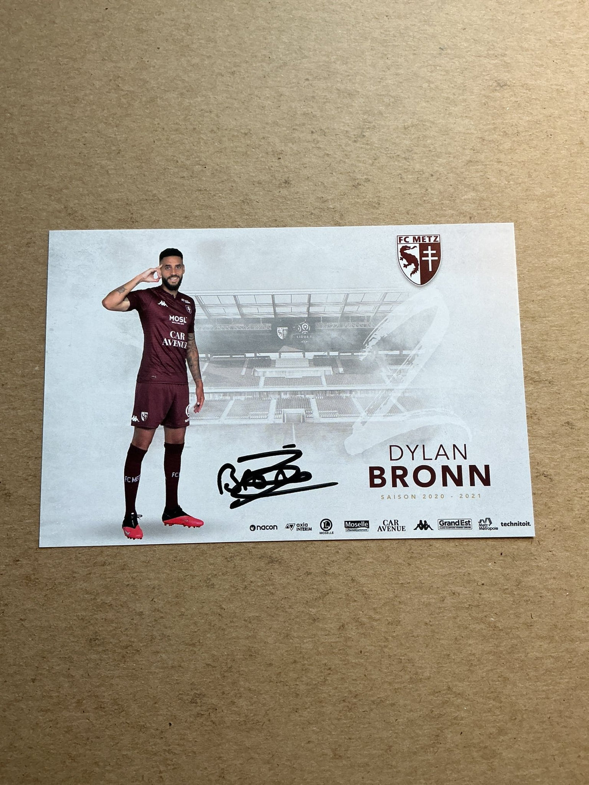 Dylan Bronn, Tunisia 🇹🇳 FC Metz 2020/21 hand signed - Autographs-World