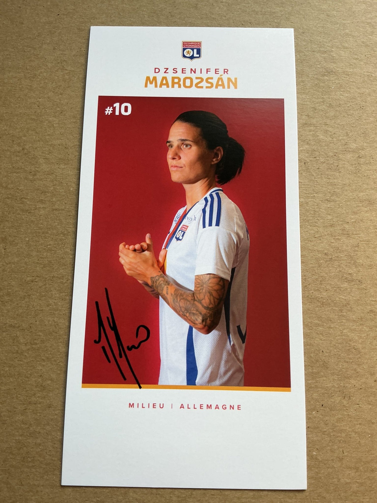 Dzsenifer Marozsan, Germany 🇩🇪 Olympique Lyon 2024/25 hand signed - Autographs-World