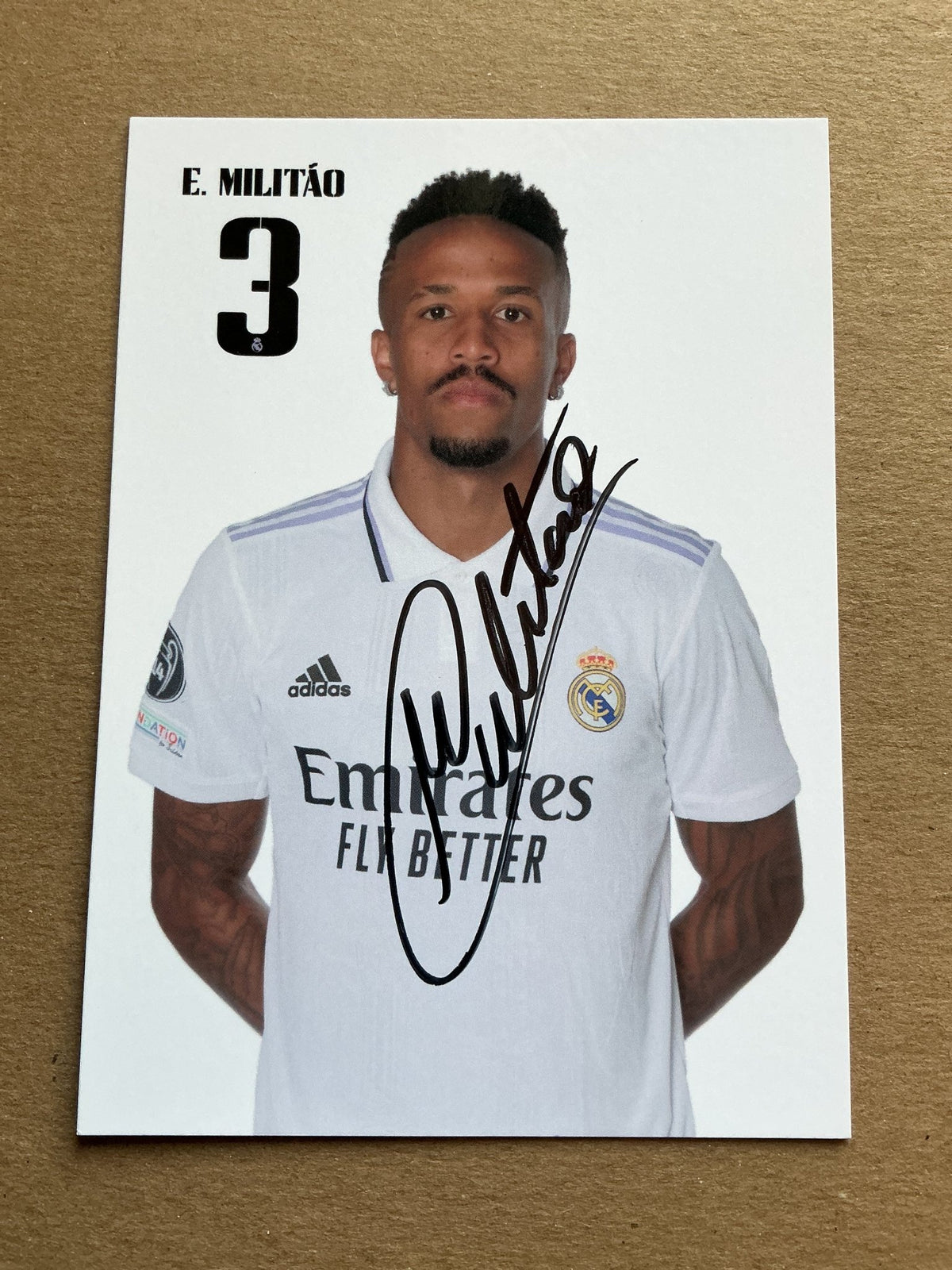 Éder Militão, Brazil 🇧🇷 Real Madrid 2022/23 hand signed - Autographs-World