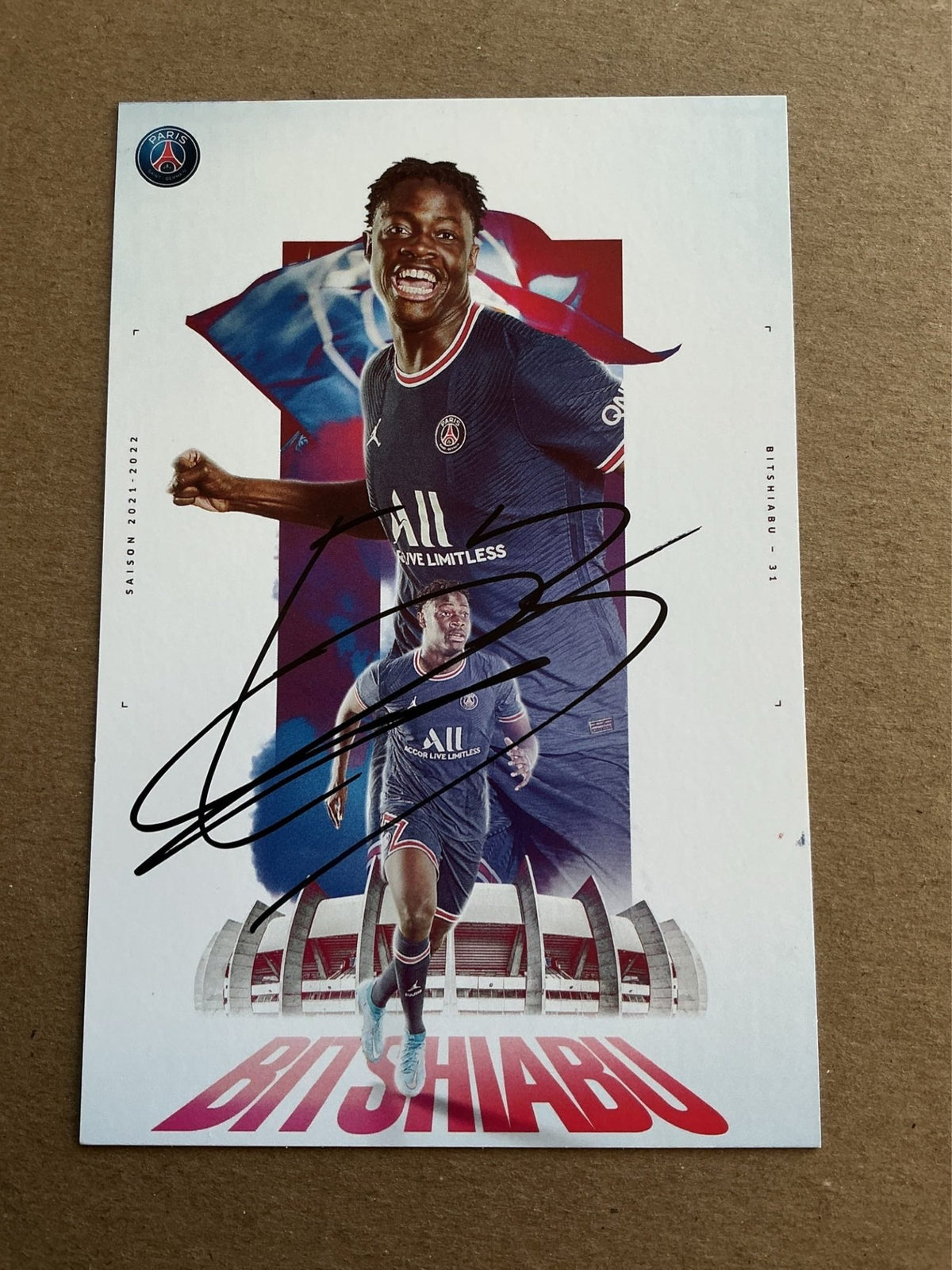 El Chadaille Bitshiabu, France 🇫🇷 Paris Saint-Germain 2021/22 hand signed - Autographs-World