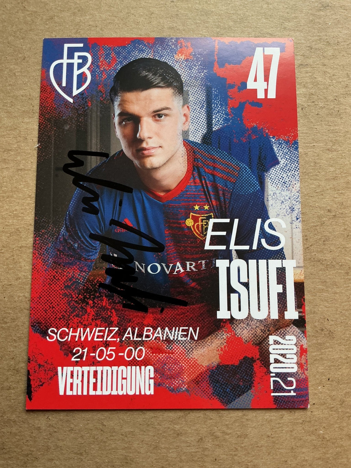 Elis Isufi, Switzerland 🇨🇭 FC Basel 2020/21 hand signed - Autographs-World