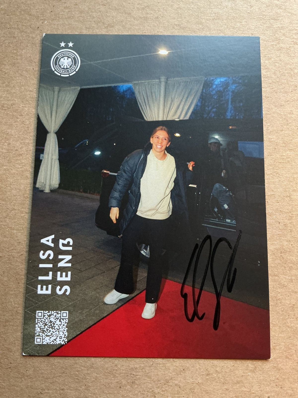Elisa Senß, Germany 🇩🇪 Summer Olympics 2024 hand signed - Autographs-World