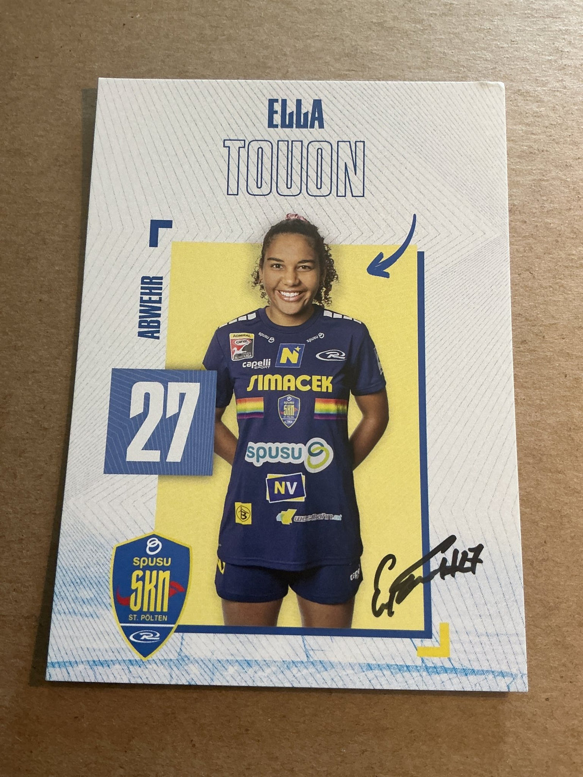 Ella Touon, Switzerland 🇨🇭 SKN St. Pölten 2024/25 hand signed - Autographs-World