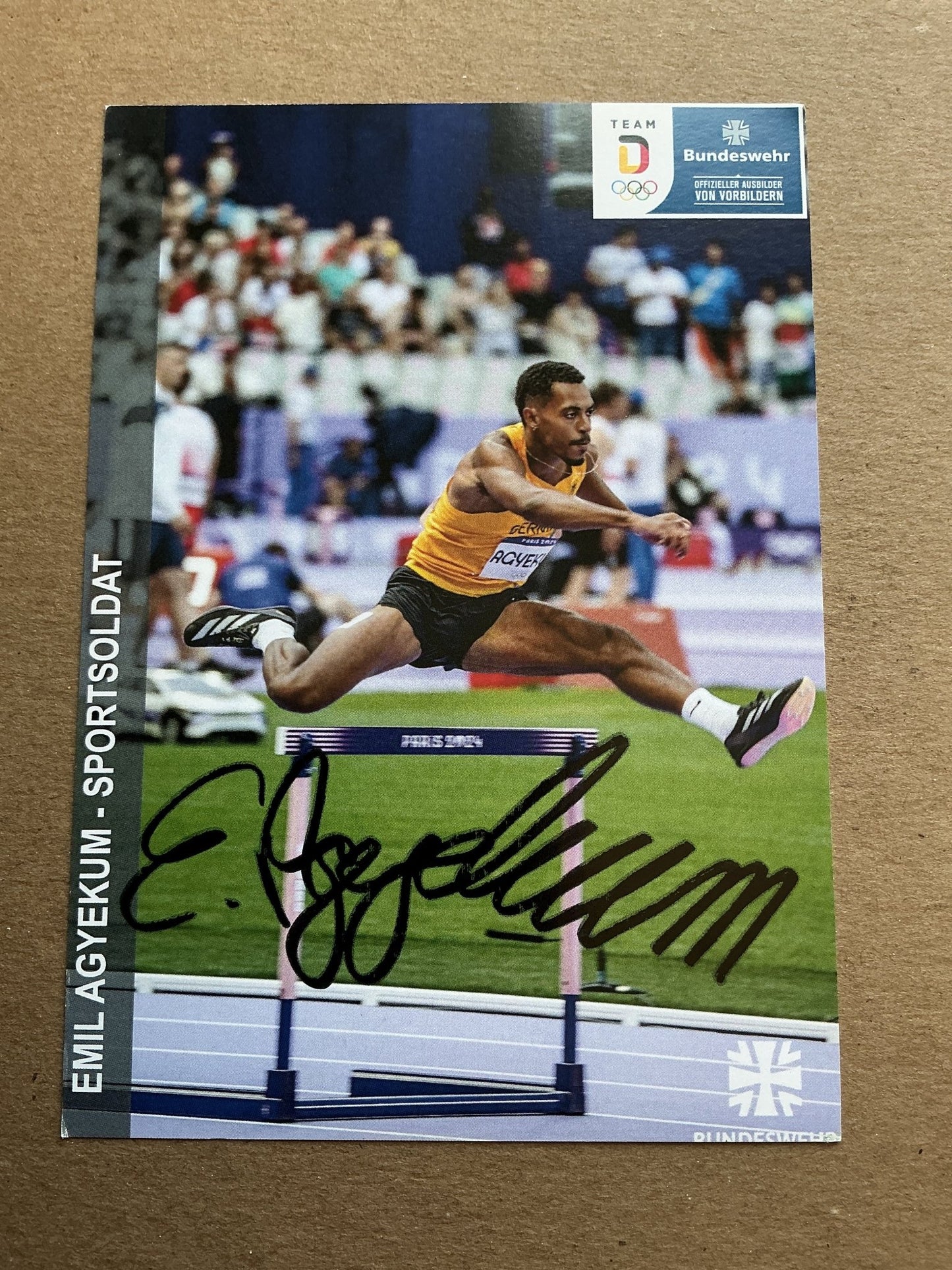 Emil Agyekum, Germany 🇩🇪 Athletics Summer Olympics 2024 hand signed - Autographs-World