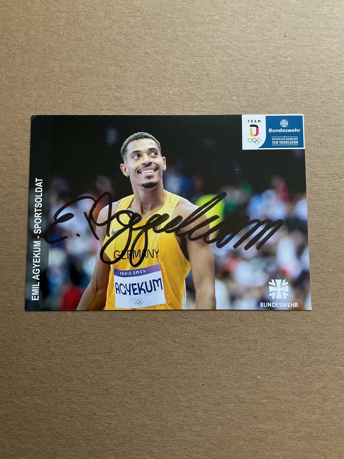 Emil Agyekum, Germany 🇩🇪 Athletics Summer Olympics 2024 hand signed - Autographs-World