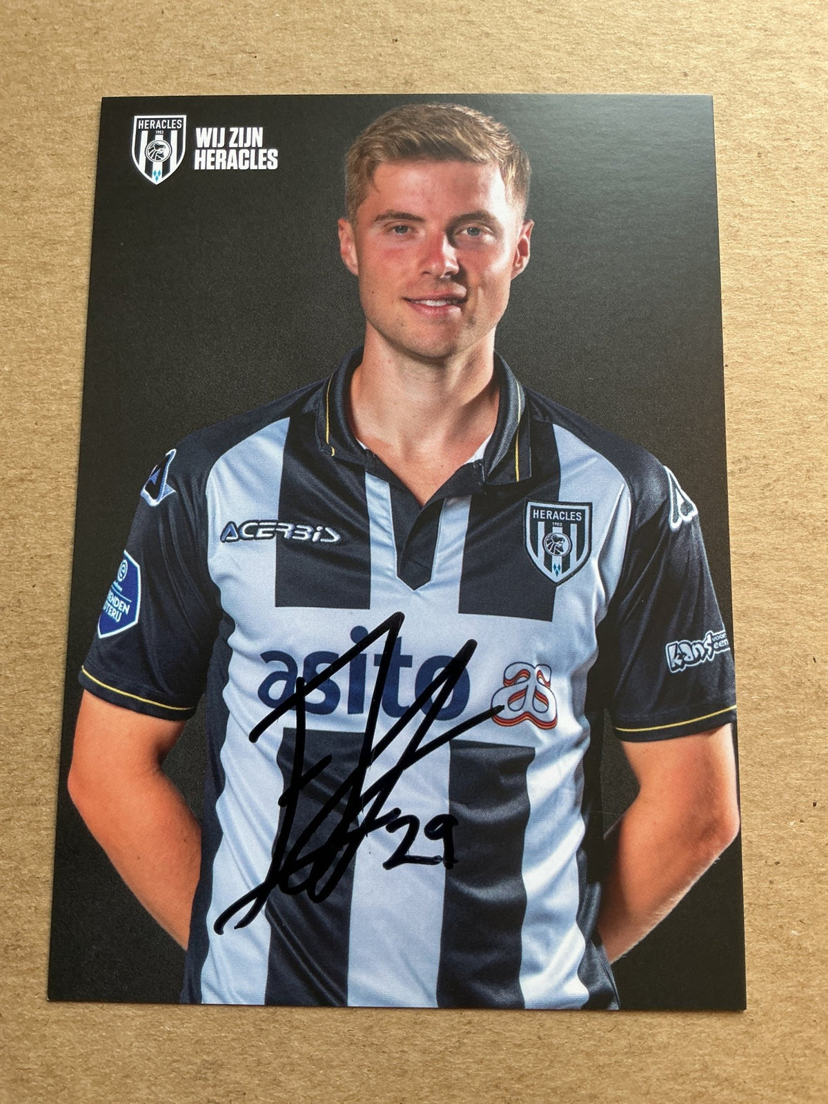 Emil Hansson, Norway 🇳🇴 Heracles Almelo 2023/24 hand signed - Autographs-World