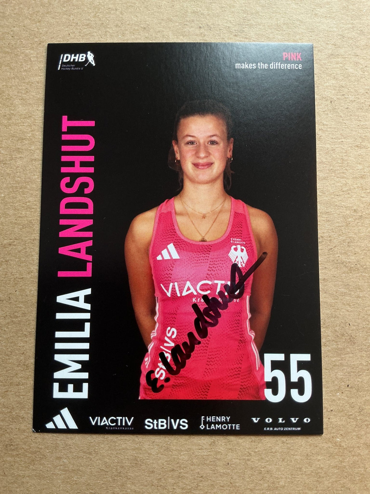 Emilia Landshut, Germany 🇩🇪 Field Hockey Sports 2025 hand signed - Autographs-World