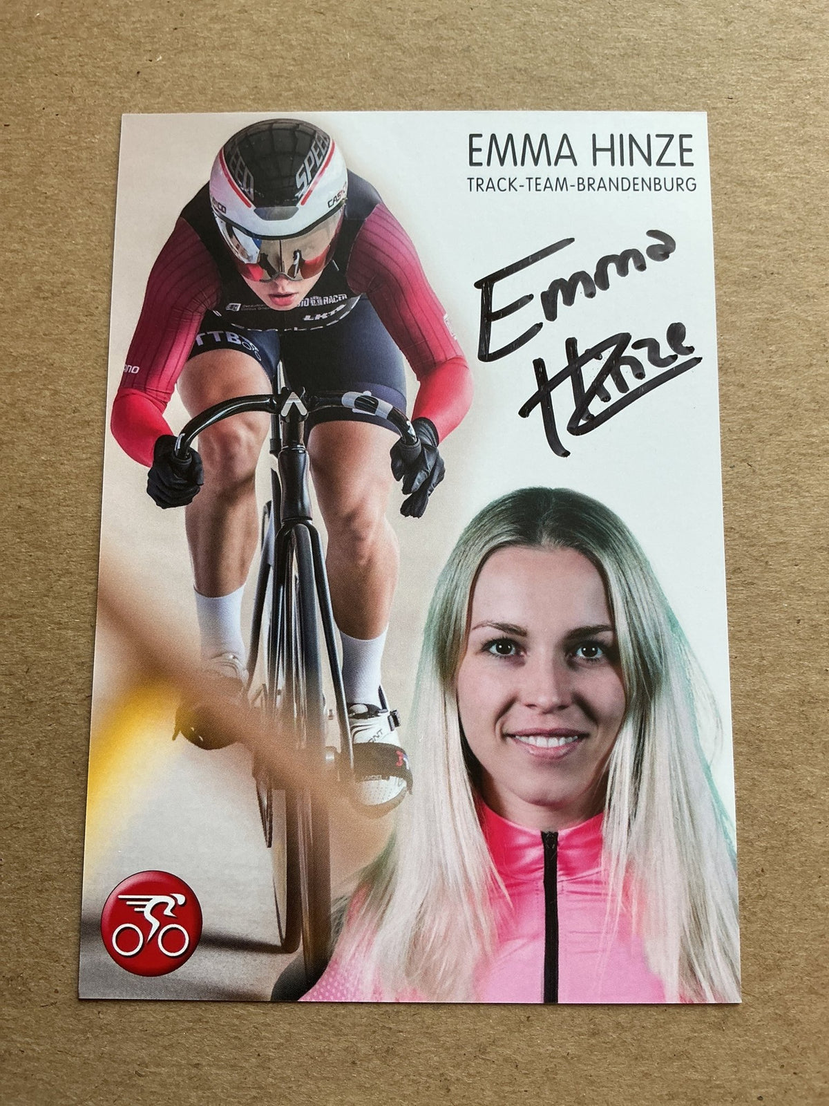 Emma Hinze, Germany 🇩🇪 Cycling Summer Olympics 2024 hand signed - Autographs-World