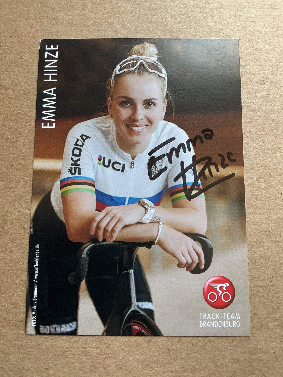 Emma Hinze, Germany 🇩🇪 Cycling Summer Olympics 2024 hand signed - Autographs-World