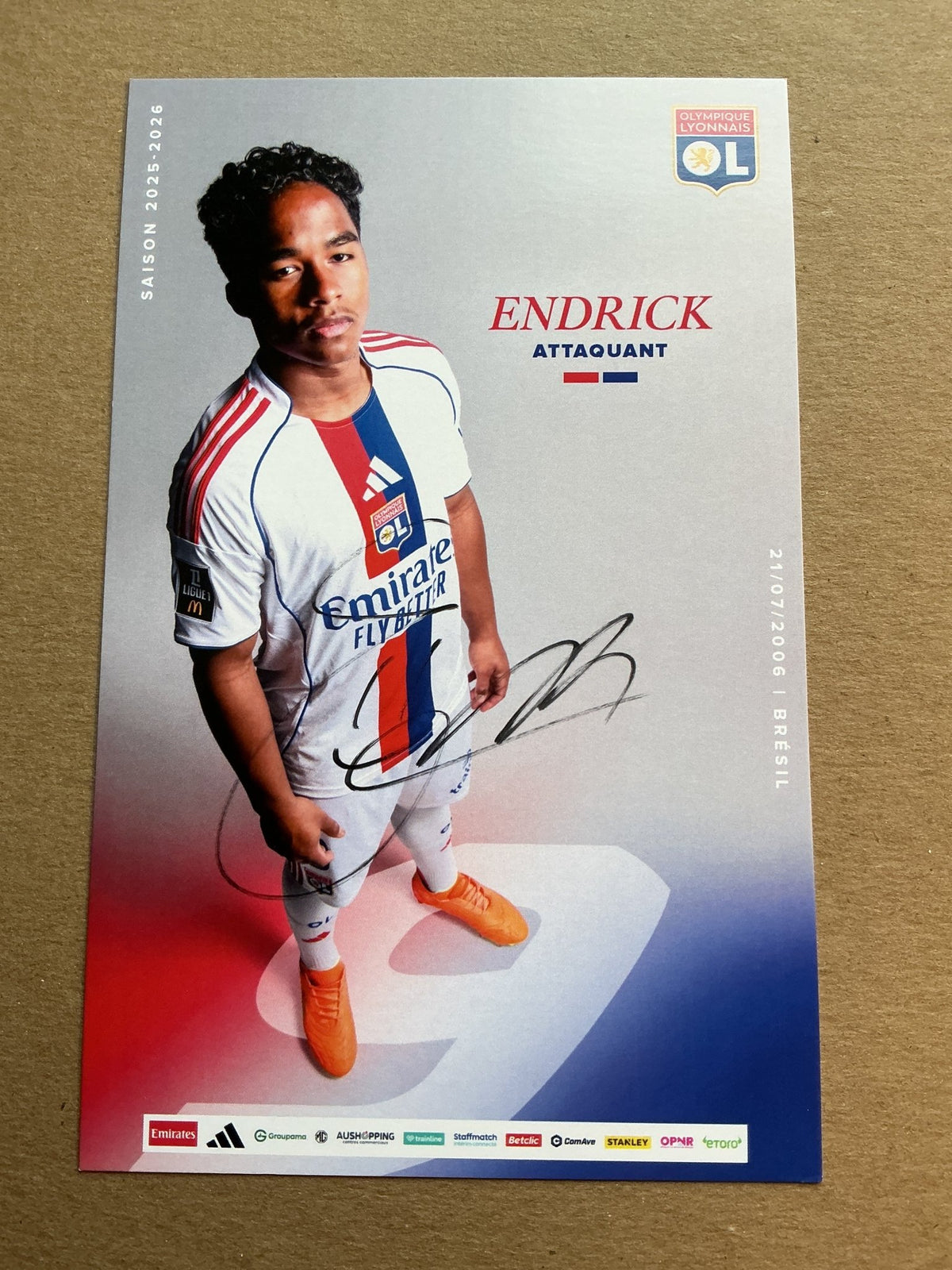 Endrick, Brazil 🇧🇷 Olympique Lyon 2025/26 hand signed - Autographs-World