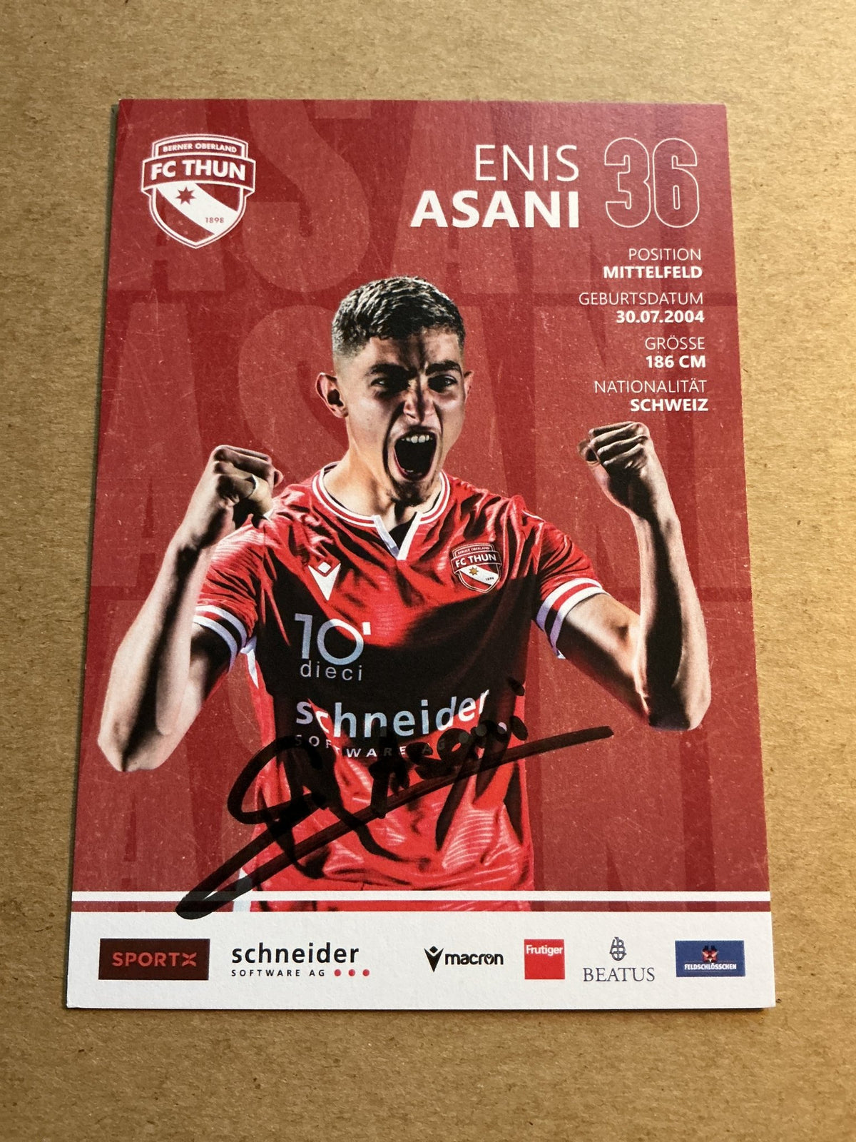 Enis Asani, Switzerland 🇨🇭 FC Thun 2023/24 hand signed - Autographs-World