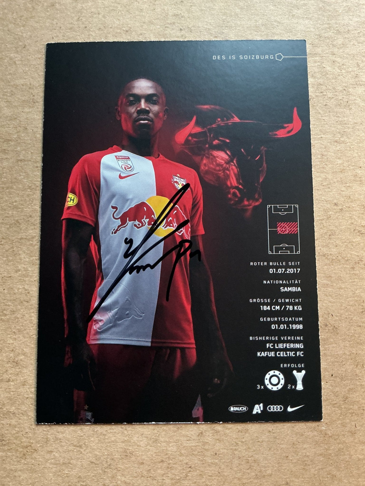 Enock Mwepu, Zambia 🇿🇲 Red Bull Salzburg 2020/21 hand signed - Autographs-World
