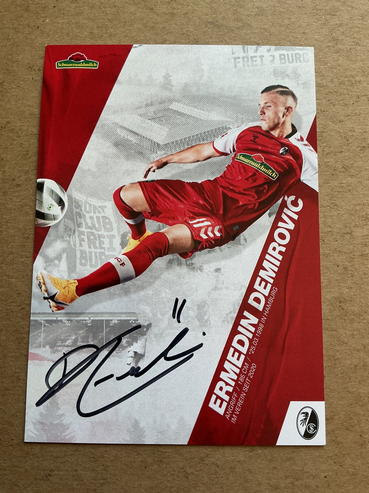 Ermedin Demirović, Bosnia 🇧🇦 SC Freiburg 2020/21 hand signed - Autographs-World