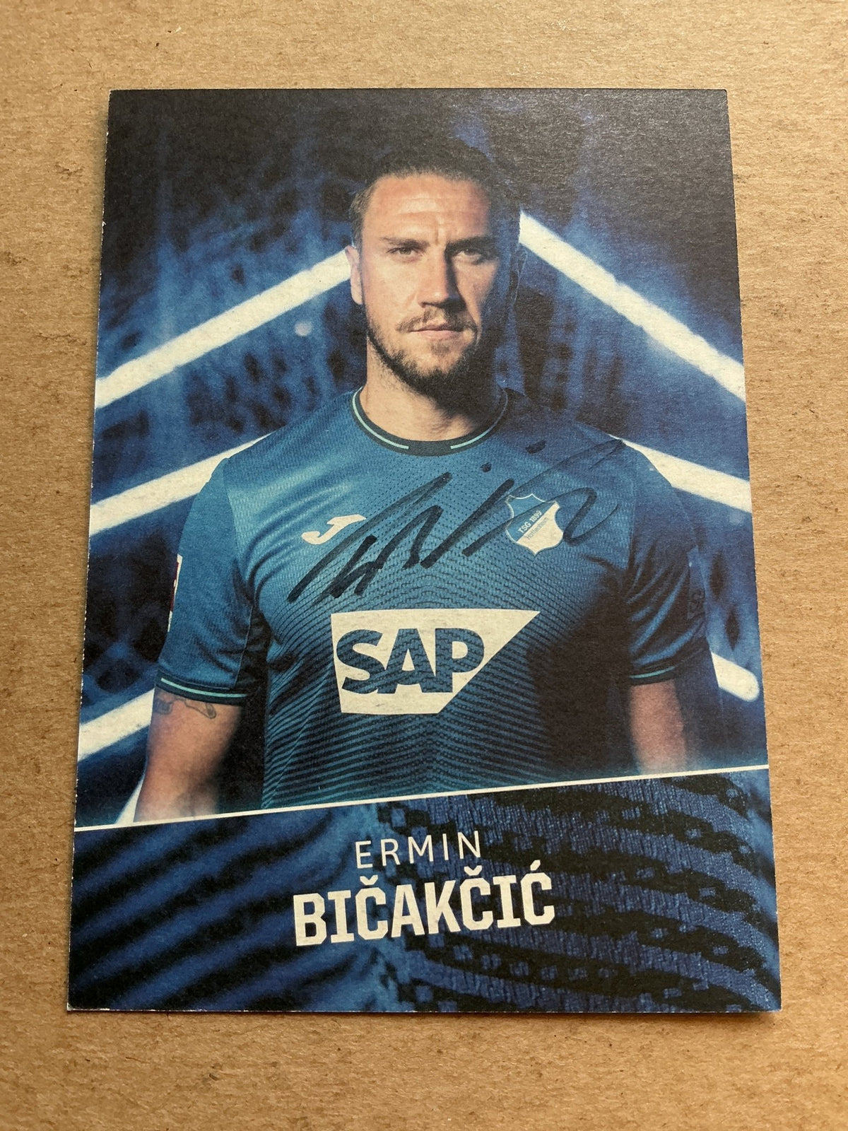 Ermin Bičakčić, Bosnia 🇧🇦 TSG 1899 Hoffenheim 2021/22 hand signed - Autographs-World