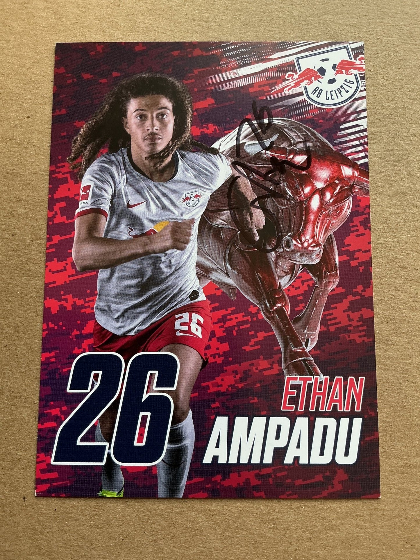 Ethan Ampadou, Wales 🏴󠁧󠁢󠁷󠁬󠁳󠁿 RB Leipzig 2019/20 hand signed - Autographs-World
