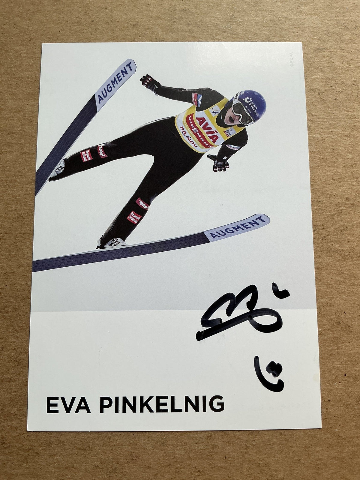 Eva Pinkelnig, Austria 🇦🇹 Ski Jumping 2023/24 hand signed - Autographs-World