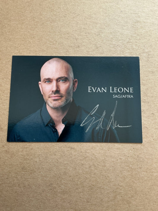Evan Leonie, USA 🇺🇸 Actor 2025 hand signed - Autographs-World