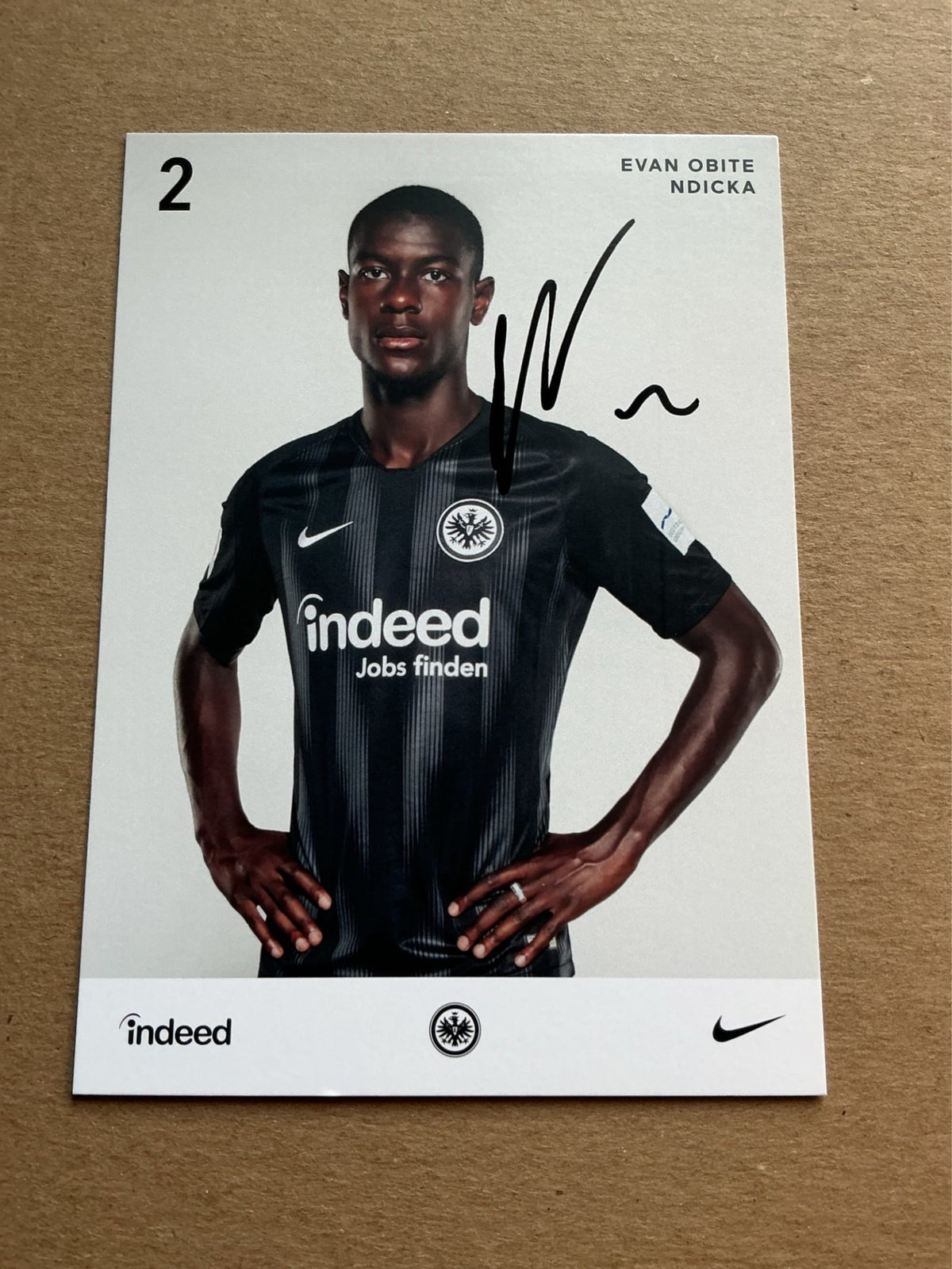 Evan Obite Ndicka, France 🇫🇷 Eintracht Frankfurt 2018/19 hand signed - Autographs-World