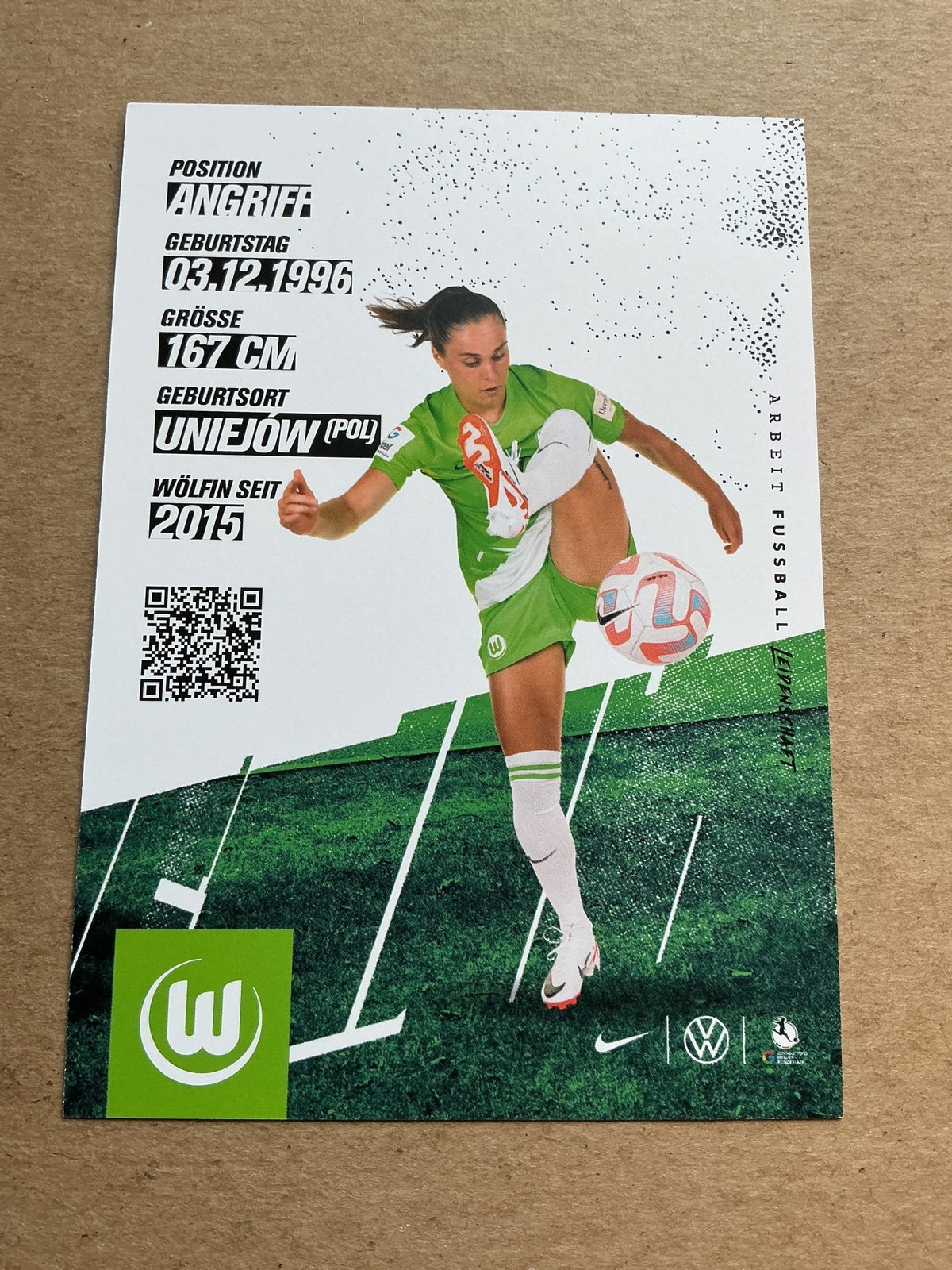 Ewa Pajor, Poland 🇵🇱 VfL Wolfsburg 2023/24 hand signed - Autographs-World