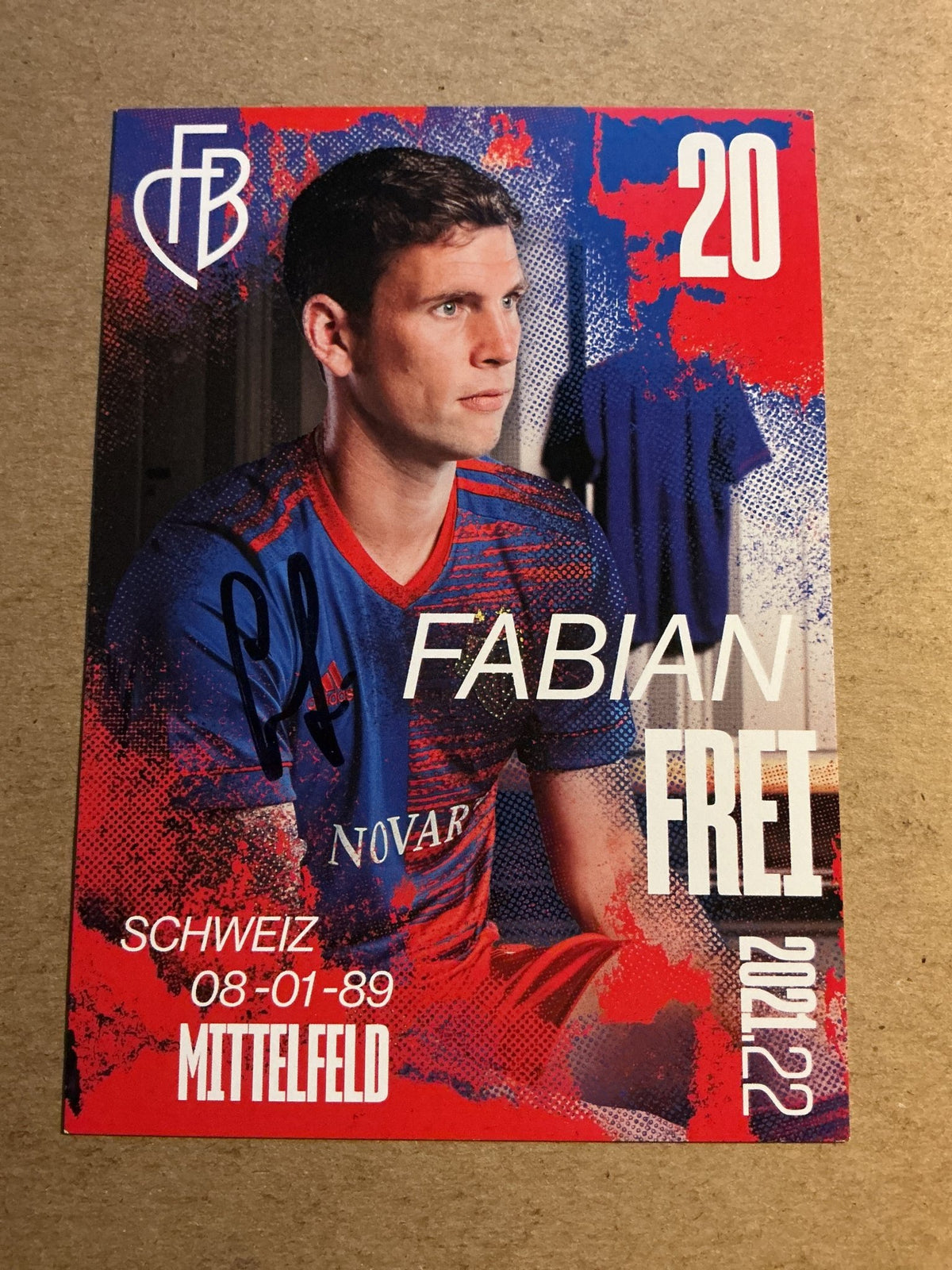 Fabian Frei, Switzerland 🇨🇭 FC Basel 2021/22 hand signed - Autographs-World