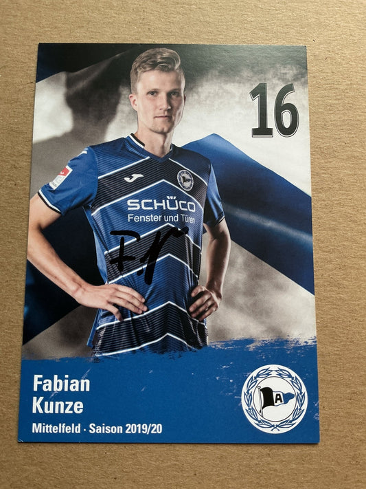Fabian Kunze, Germany 🇩🇪 Arminia Bielefeld 2019/20 hand signed - Autographs-World
