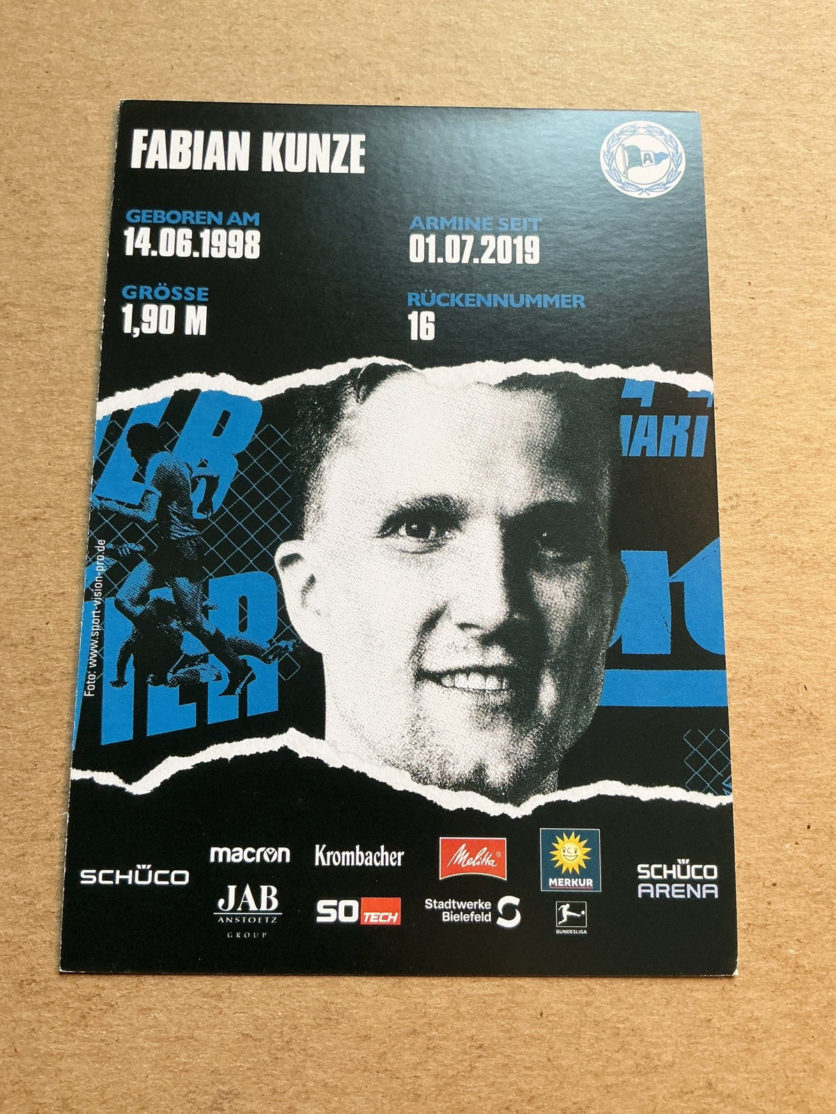 Fabian Kunze, Germany 🇩🇪 Arminia Bielefeld 2021/22 hand signed - Autographs-World