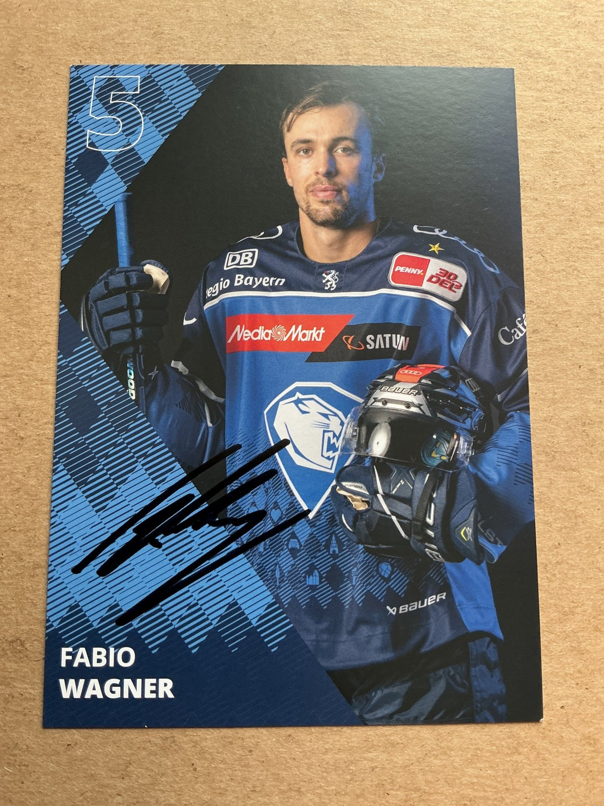 Fabio Wagner, Germany 🇩🇪 ERC Ingolstadt 2023/24 hand signed - Autographs-World