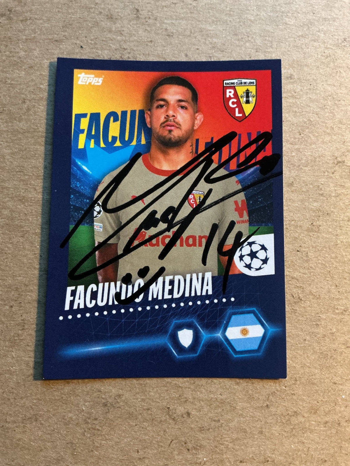 Facundo Medina, Argentina 🇦🇷 RC Lens 2023/24 Topps hand signed - Autographs-World