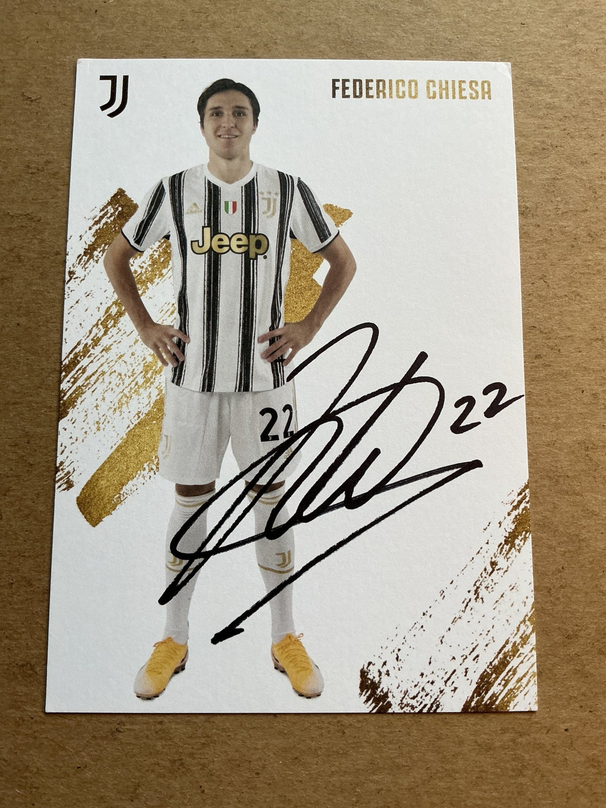 Federico Chiesa, Italy 🇮🇹 Juventus FC 2020/21 hand signed - Autographs-World
