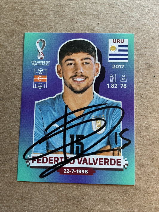 Federico Valverde, Uruguay 🇺🇾 FIFA World Cup 2022 Panini hand signed - Autographs-World