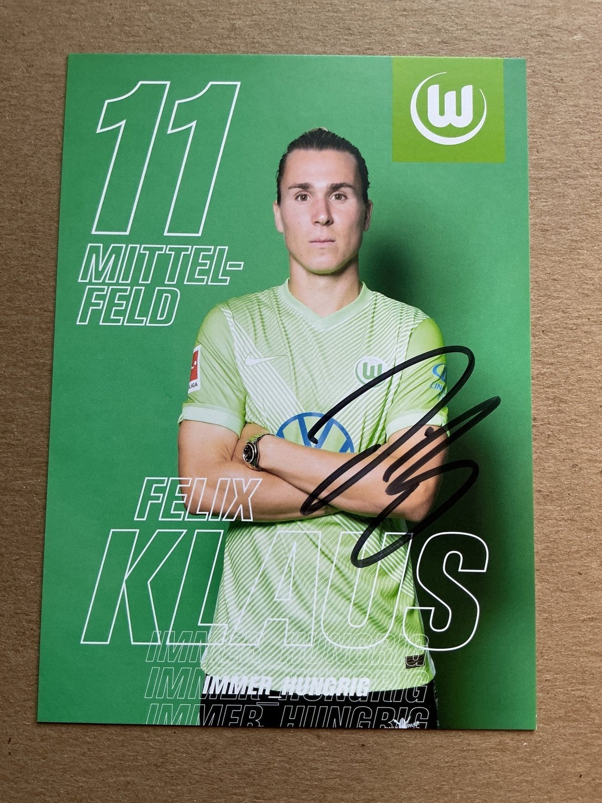 Felix Klaus, Germany 🇩🇪 VfL Wolfsburg 2020/21 hand signed - Autographs-World