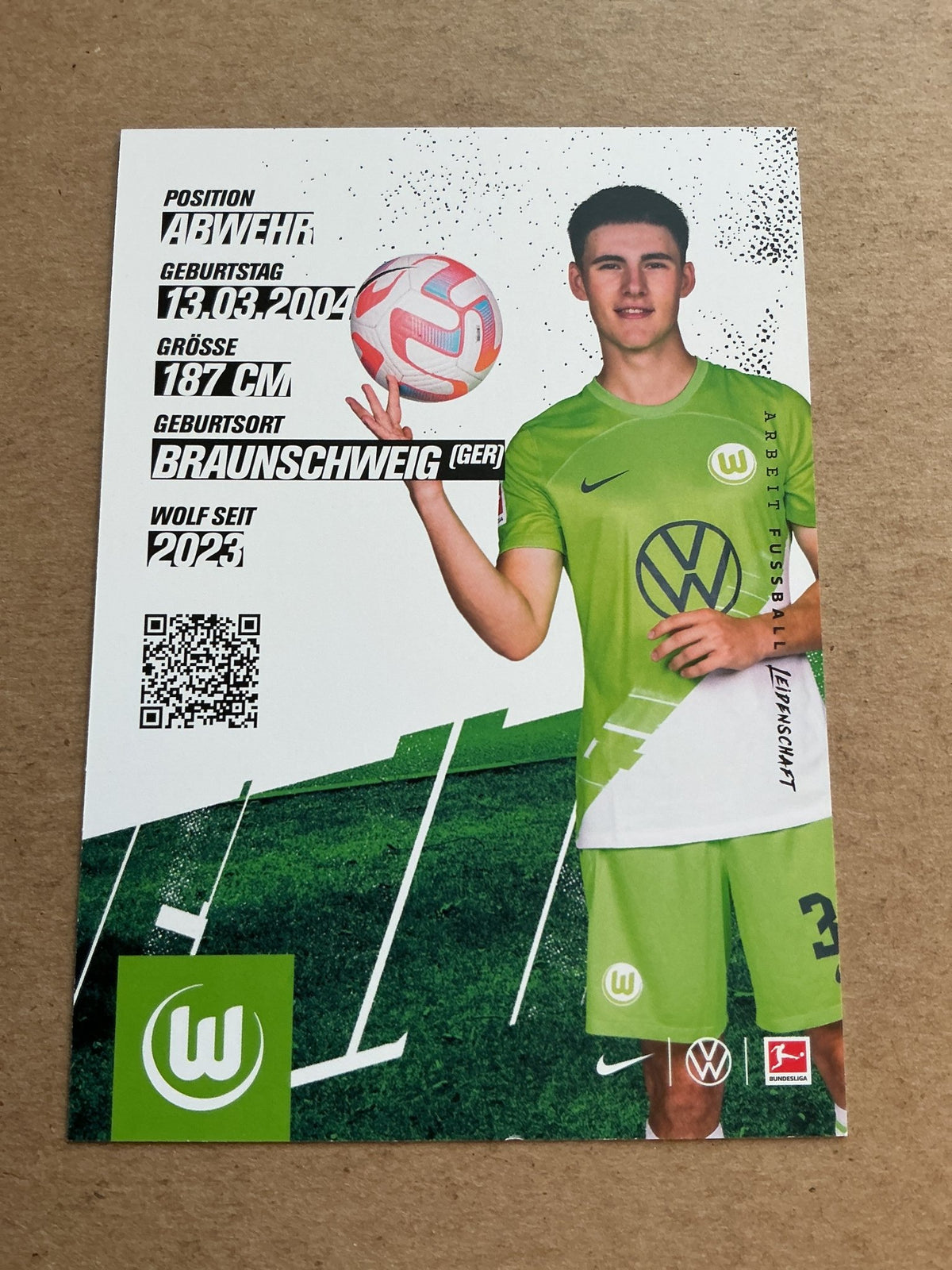 Felix Lange, Germany 🇩🇪 VfL Wolfsburg 2023/24 hand signed - Autographs-World