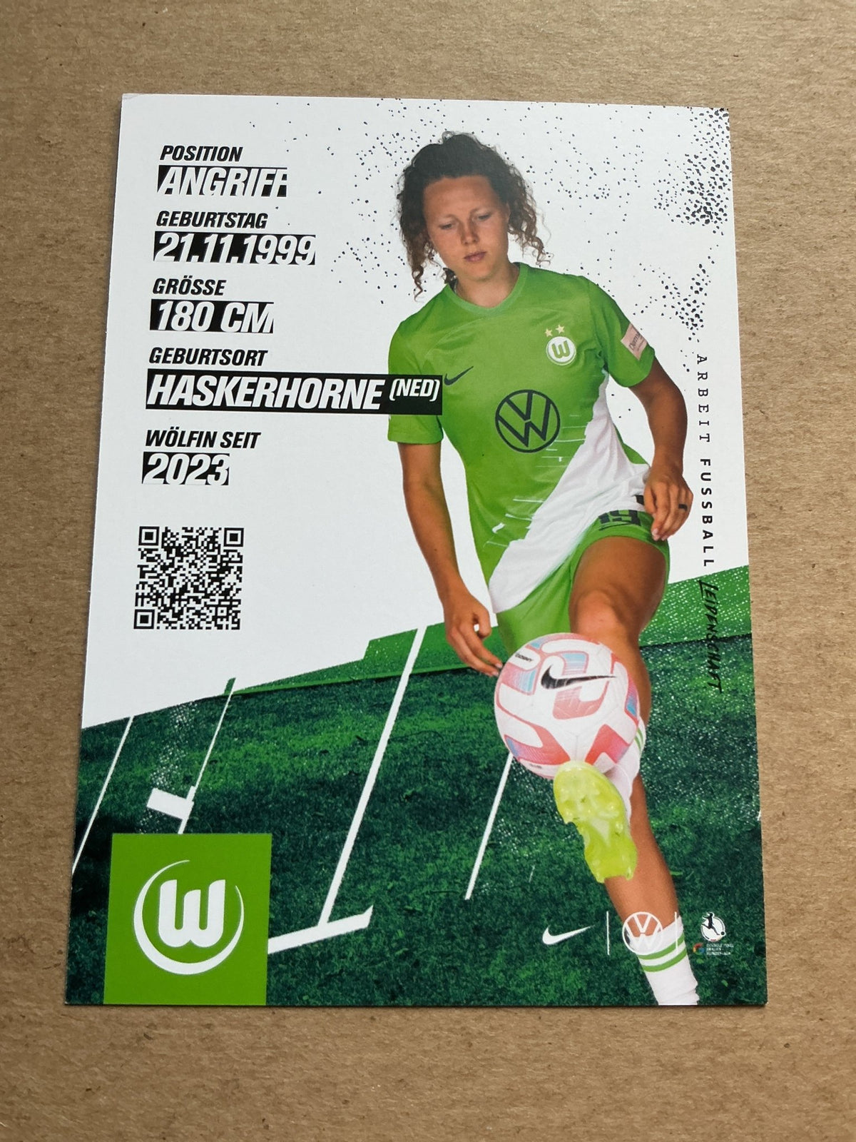 Fenna Kalma, Netherlands 🇳🇱 VfL Wolfsburg 2023/24 hand signed - Autographs-World